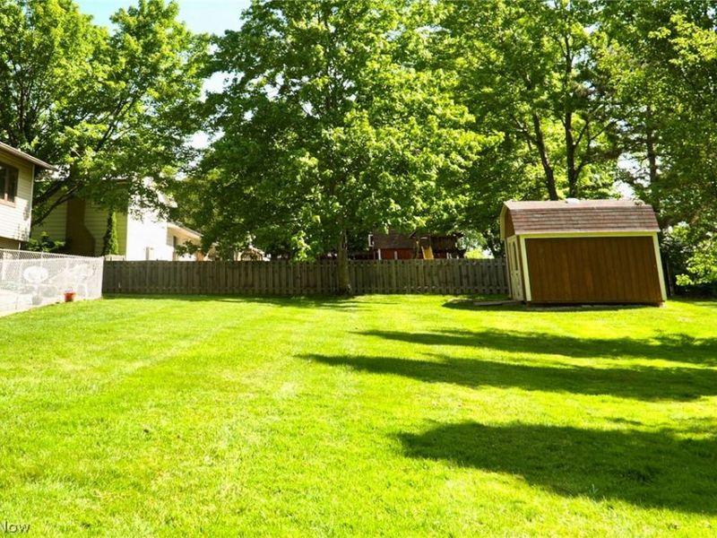 7639 Chillicothe Road, Mentor, OH 44060 Photo 32