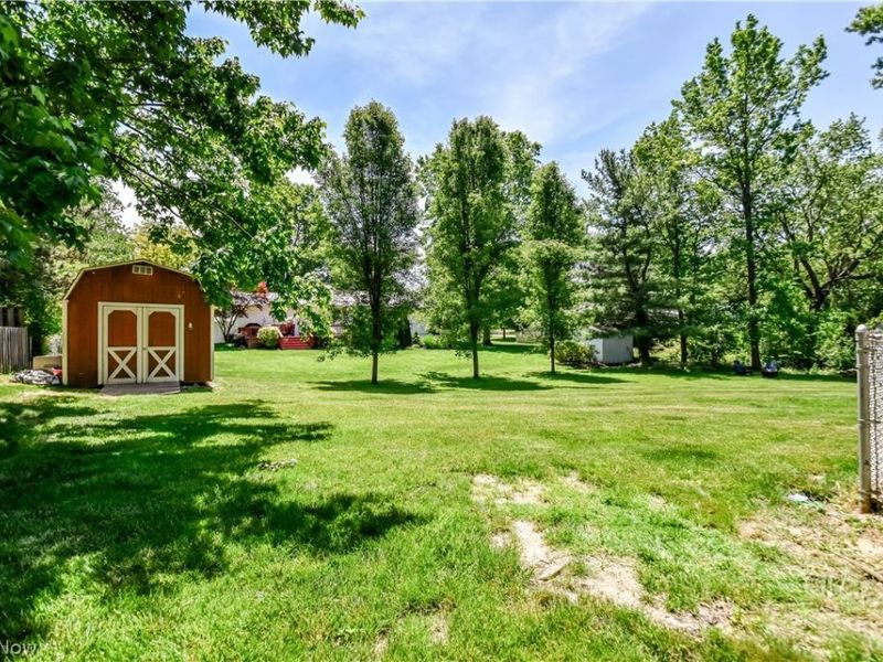 7639 Chillicothe Road, Mentor, OH 44060 Photo 36