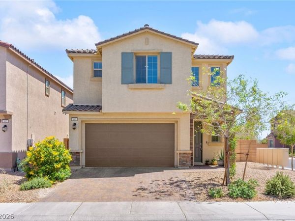 983 Cliff Castle Avenue , North Las Vegas, NV 89081