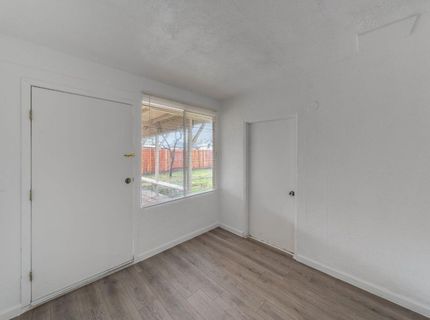 2190 Meadowglen Ave, Sacramento, CA 95832 Photo
