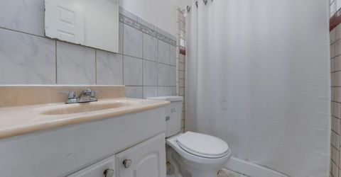 2190 Meadowglen Ave, Sacramento, CA 95832 Photo