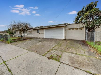 2190 Meadowglen Ave, Sacramento, CA 95832 Photo