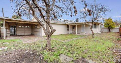 2190 Meadowglen Ave, Sacramento, CA 95832 Photo