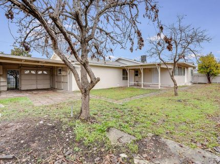 2190 Meadowglen Ave, Sacramento, CA 95832 Photo