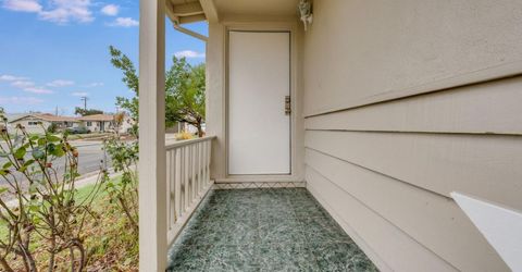 2190 Meadowglen Ave, Sacramento, CA 95832 Photo