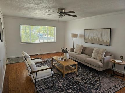 2190 Meadowglen Ave, Sacramento, CA 95832 Photo