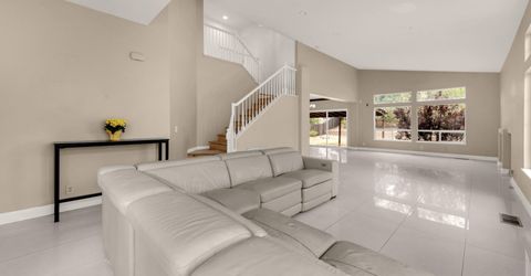 760 Burgundy Court, Reno, NV 89506 Photo