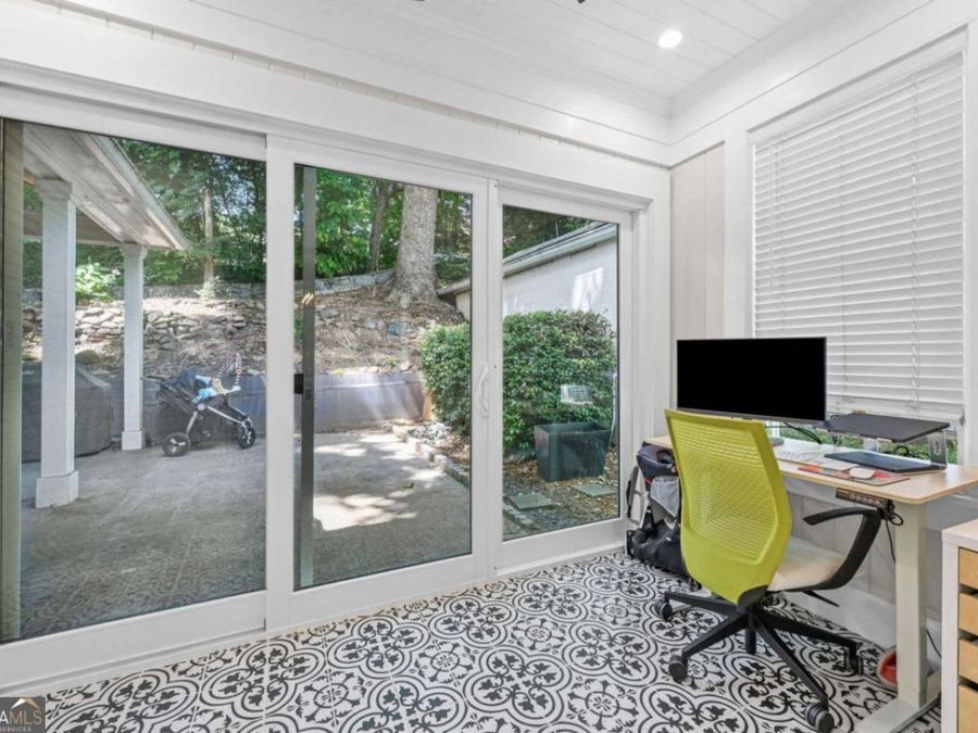 Property Image 28