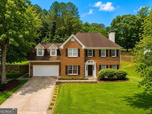 1630 Green Oak Circle, Lawrenceville, GA 30043