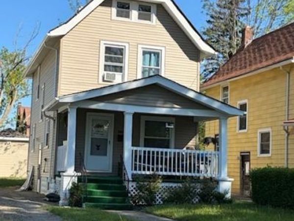 2960 Mckoon Avenue , Niagara Falls, NY 14305