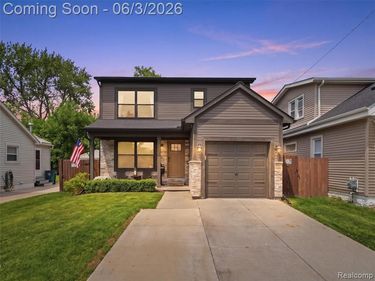 70 W Shevlin Avenue, Hazel Park, MI 48030
