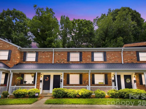 1215 Green Oaks Lane, Unit I, Charlotte, NC 28205