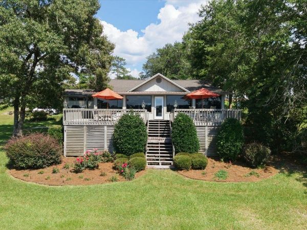 16123 NW Lakeside Lane, Bristol, FL 32321