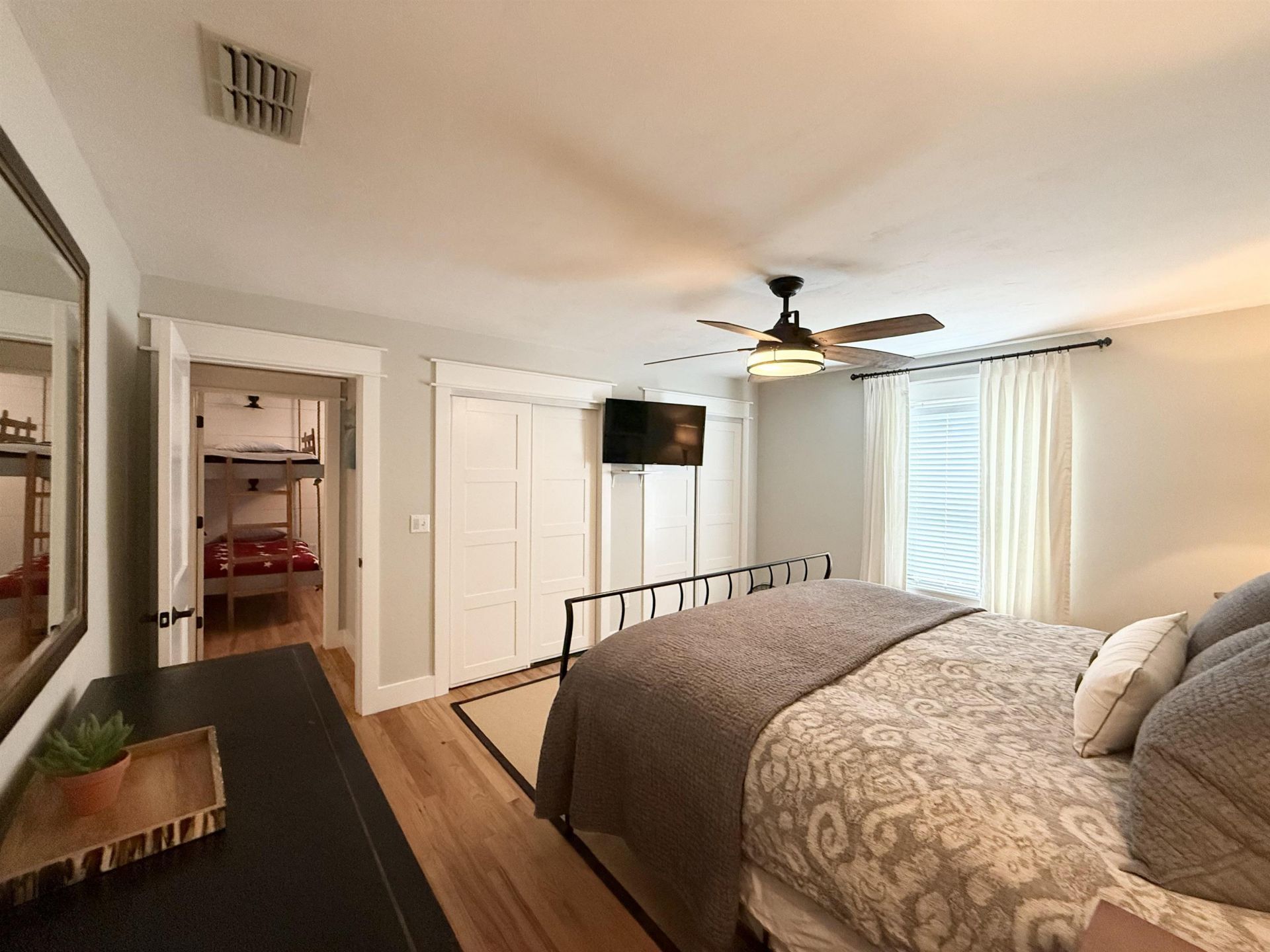 16123 NW Lakeside Lane , Bristol, FL 32321 Photo