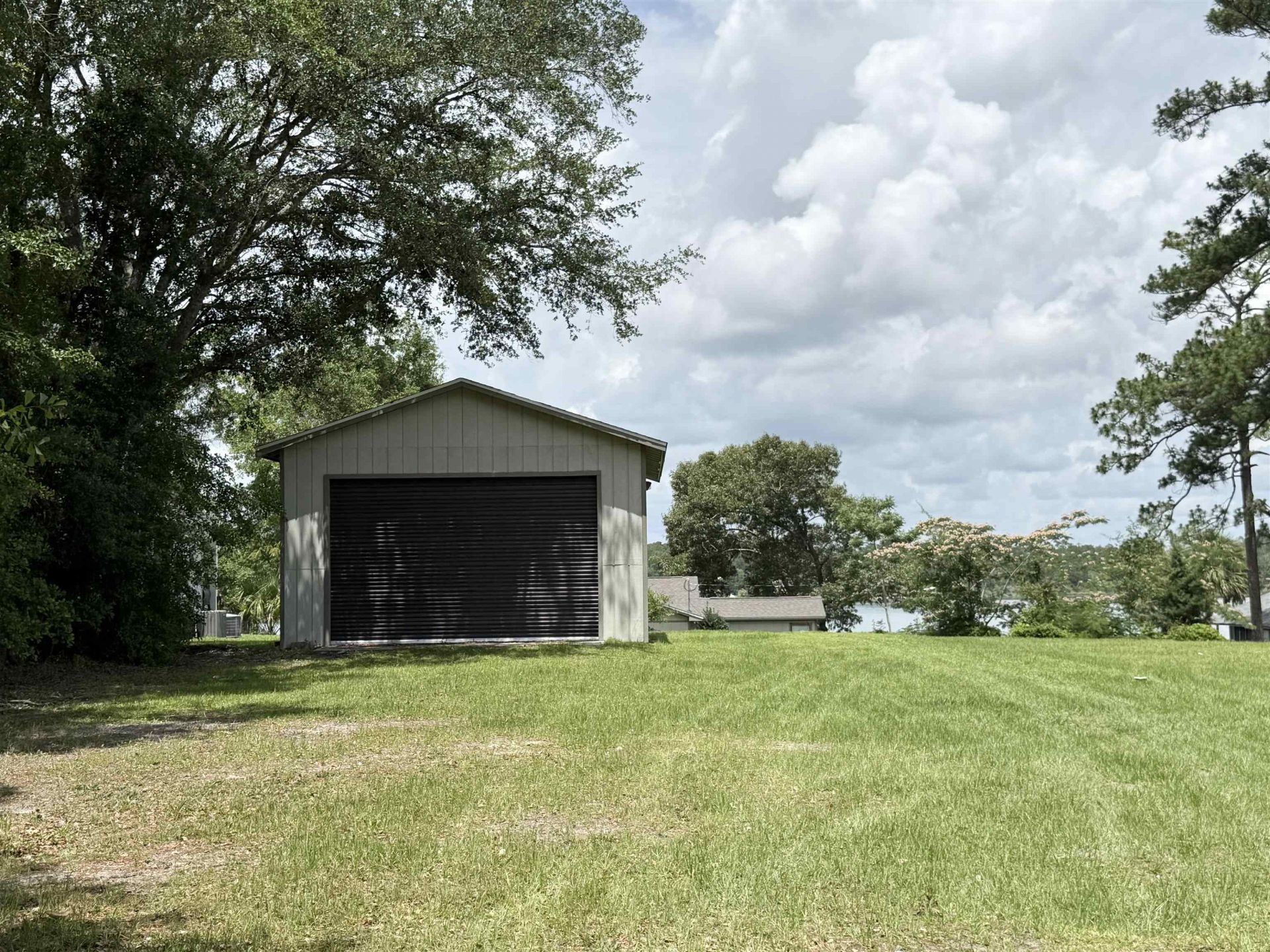 16123 NW Lakeside Lane , Bristol, FL 32321 Photo