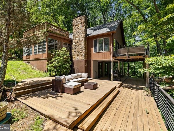274 THREE OAKS DRIVE, GORE, VA 22637