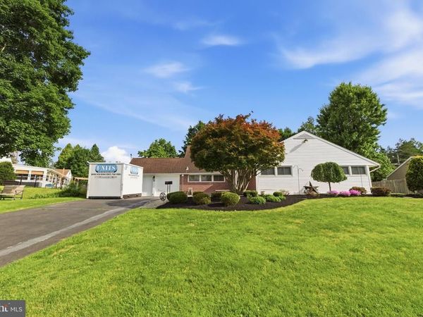 78 FORSYTHIA DRIVE N, LEVITTOWN, PA 19056