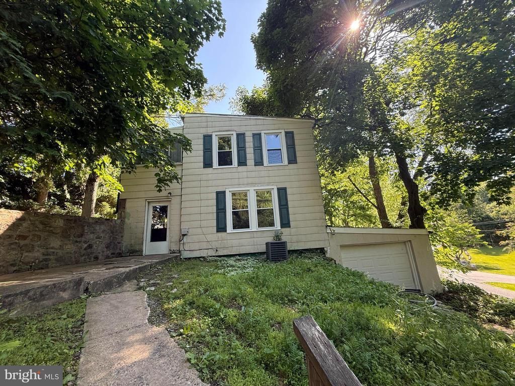 108 POPLAR ROAD , FLEETWOOD, PA 19522