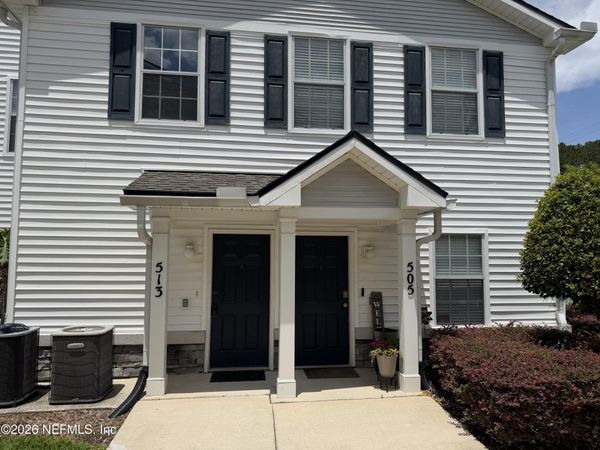 2200 MARSH HAWK Lane, Unit 513, Fleming Island, FL 32003