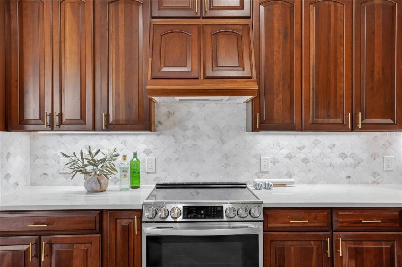 3301 Lakeside Circle, Parrish, FL 34219 Photo