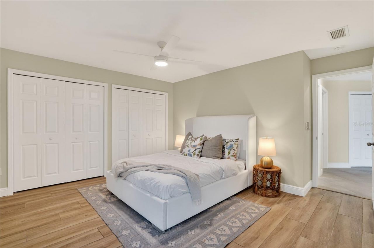 3301 Lakeside Circle, Parrish, FL 34219 Photo