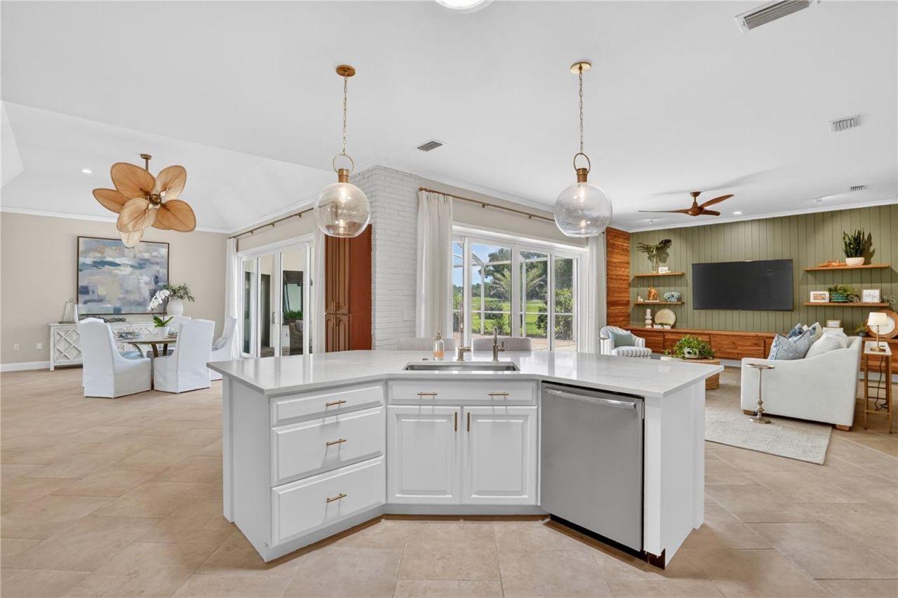 3301 Lakeside Circle, Parrish, FL 34219 Photo