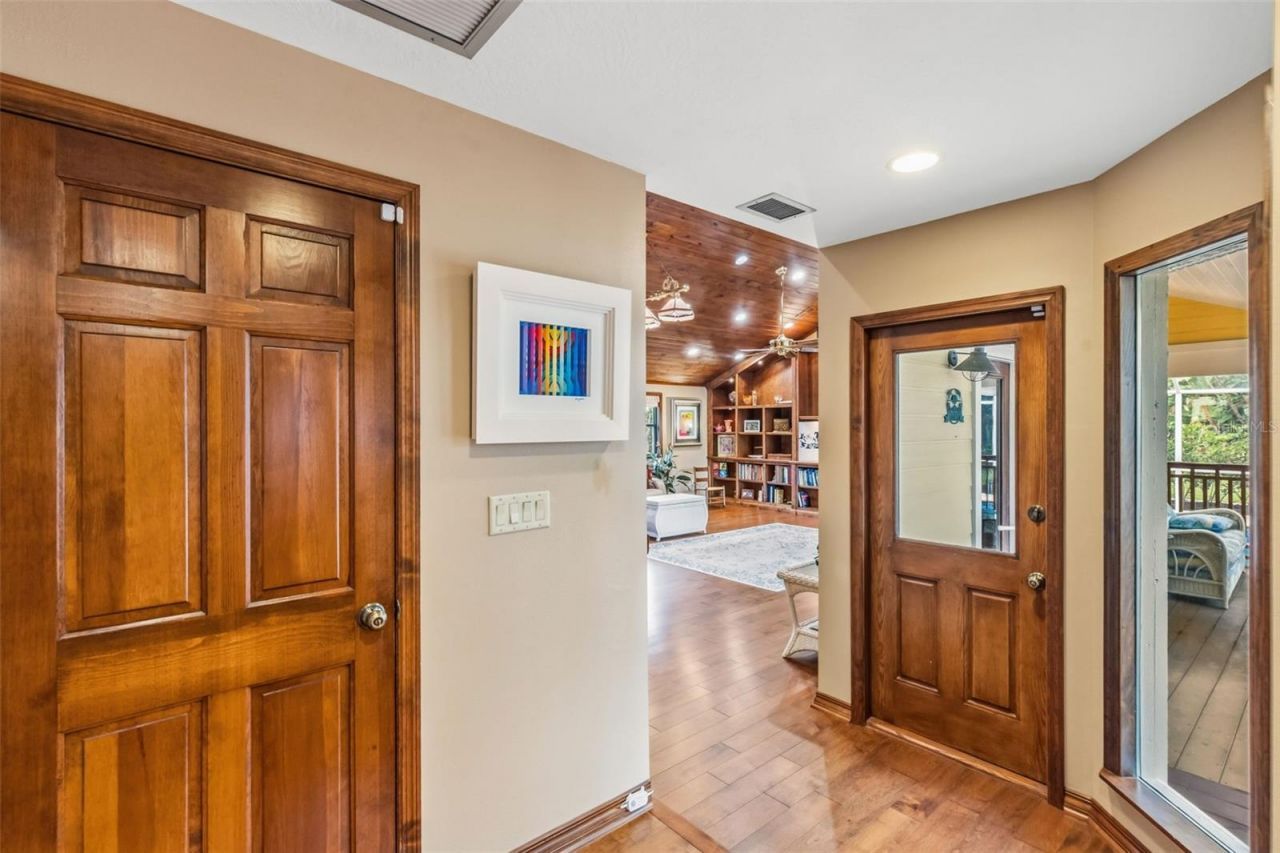 1944 Levine Lane, Clearwater, FL 33760 Photo