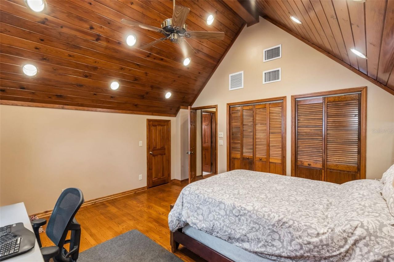 1944 Levine Lane, Clearwater, FL 33760 Photo