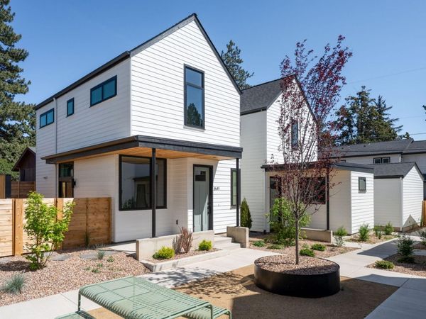 641 NE Marshall Avenue, Bend, OR 97701