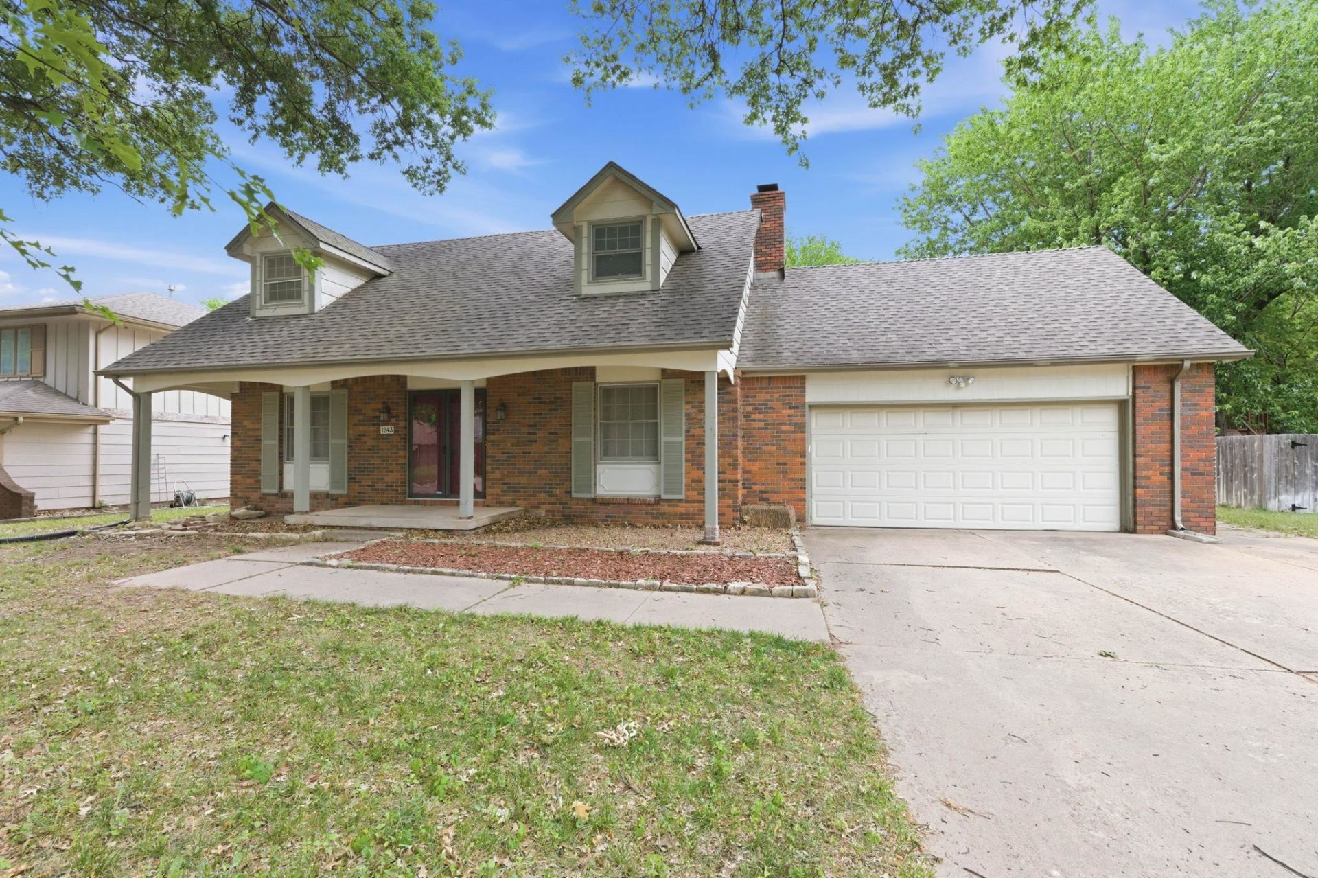 1243 N Dry Creek, Derby, KS 67037 Main Photo