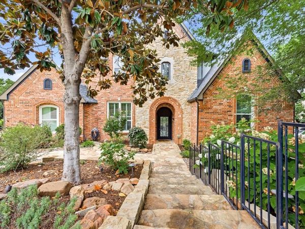 3091 Whispering Oaks Drive, Highland Village, TX 75077
