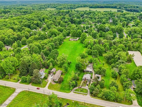 3382 Copley Road , Copley, OH 44321