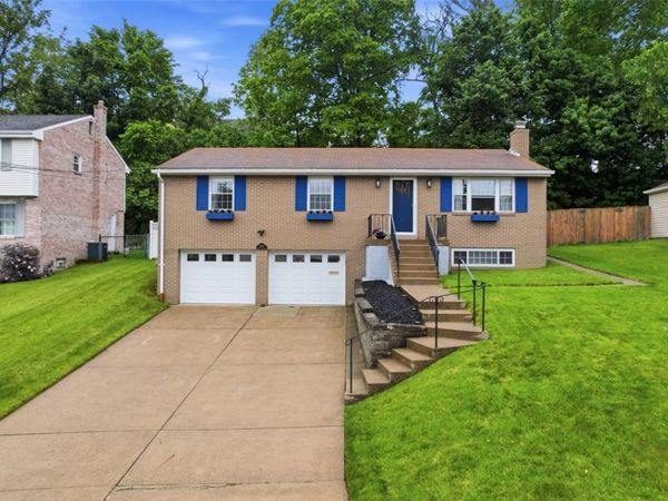 1407 GREAT OAK DRIVE, Pittsburgh, PA 15220