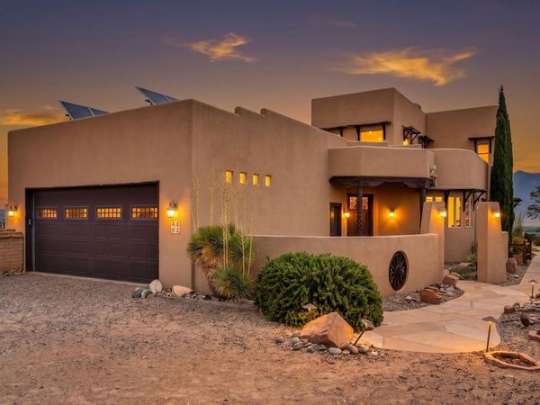 42 Sereno Court , Corrales, NM 87048