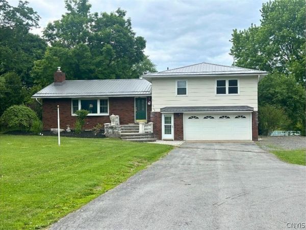 3763 Seneca Tpke Turnpike , Canastota, NY 13032