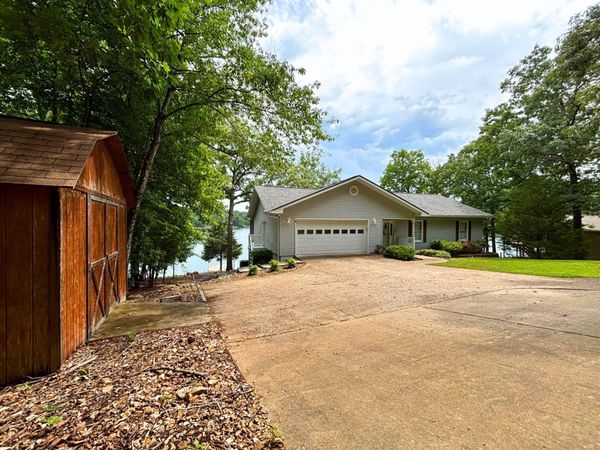 23 Keosauqua Drive , Cherokee Village, AR 72529