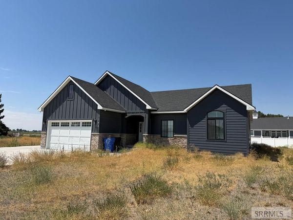 1104 Cypress Loop, REXBURG, ID 83440
