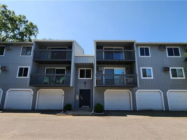 74 Buddington, Unit 6, Groton, CT 06340