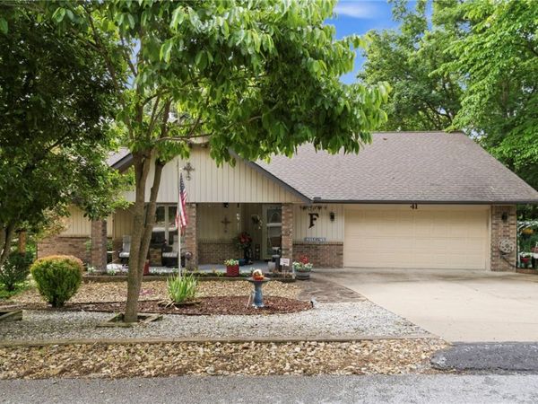 41 Portsmouth Drive, Bella Vista, AR 72715