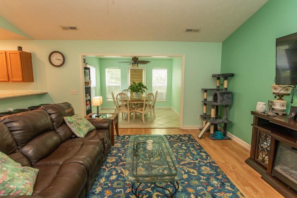 514 Cordgrass Ln. Photo 9