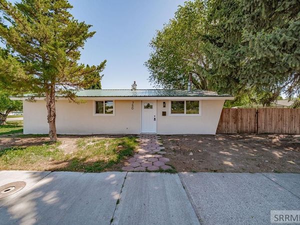 750 NE Bonneville Drive, IDAHO FALLS, ID 83401