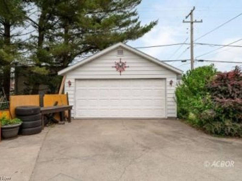 172 N Mulberry Street, Logan, OH 43138 Photo 11