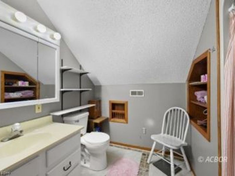 172 N Mulberry Street, Logan, OH 43138 Photo 45