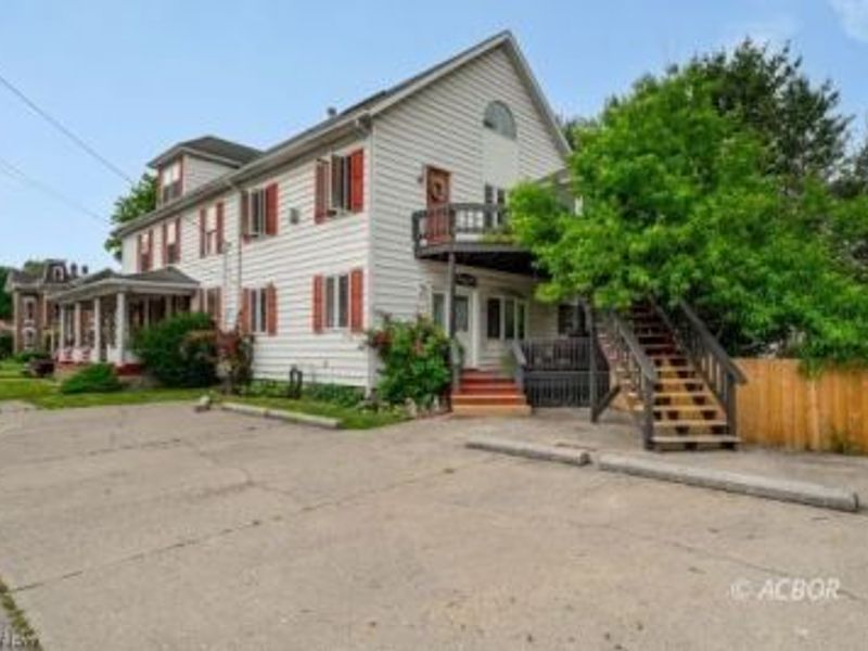 172 N Mulberry Street, Logan, OH 43138 Photo 9