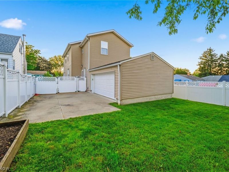 2213 10th Street, Cuyahoga Falls, OH 44221 Photo 28