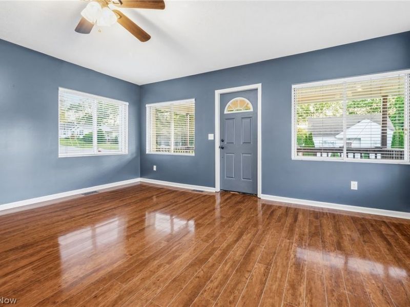 2213 10th Street, Cuyahoga Falls, OH 44221 Photo 6