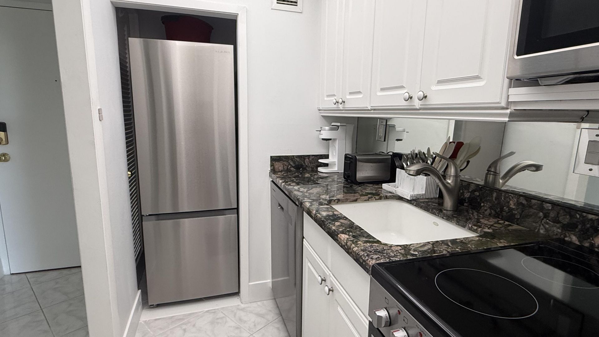 2600 N Flagler Drive, Unit 413, West Palm Beach, FL 33407 Photo