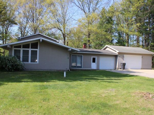 817 Dresden Street E, Kalkaska, MI 00000