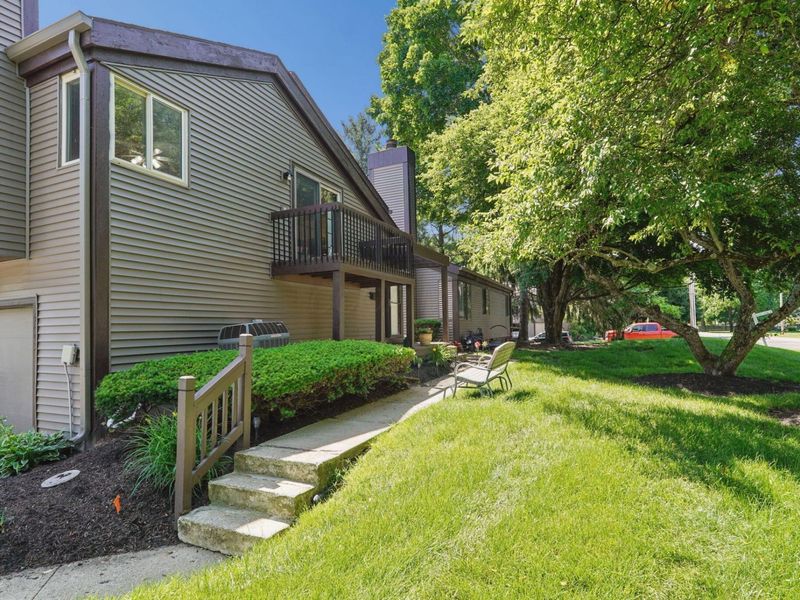 5643 Blendon Valley Drive, Columbus, OH 43230 Photo 3