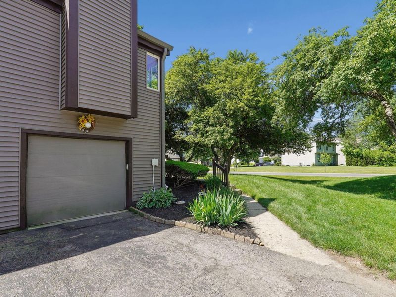 5643 Blendon Valley Drive, Columbus, OH 43230 Photo 5